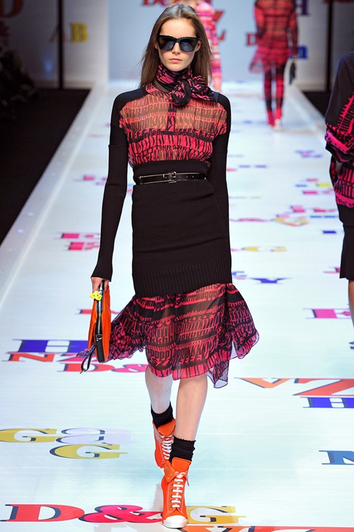 Wearable Trends D&G ReadyToWear Fall 2011 Runway Photos, Milan